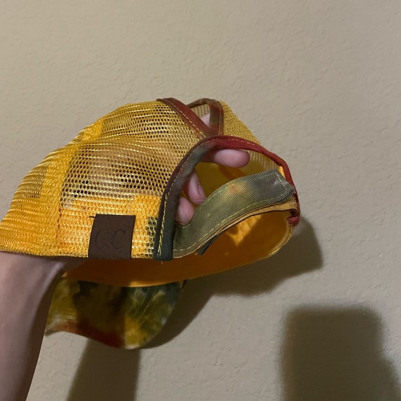 C.C Ball cap - Picture 3 of 4